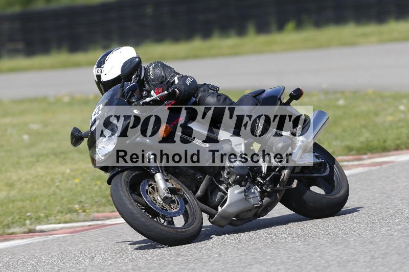 Archiv-2025/09 22.04.2025 Cornu Master School ADR/gruen-vert/14